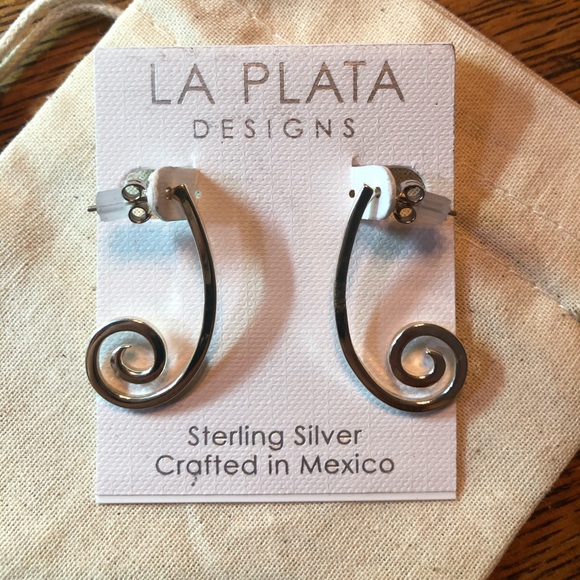 La Plata Silver Earrings - Picture 3 of 4